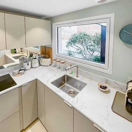 Baratin - - ヴィラ *