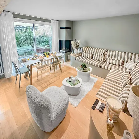 Villa Baratin - - *
